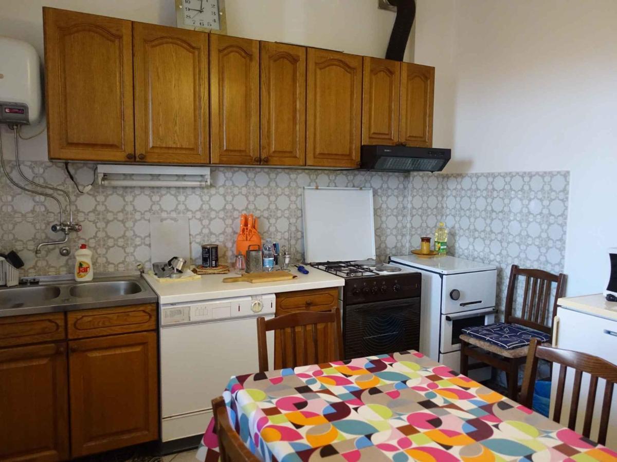 Apartment In Omisalj - Insel Krk 39736 Экстерьер фото