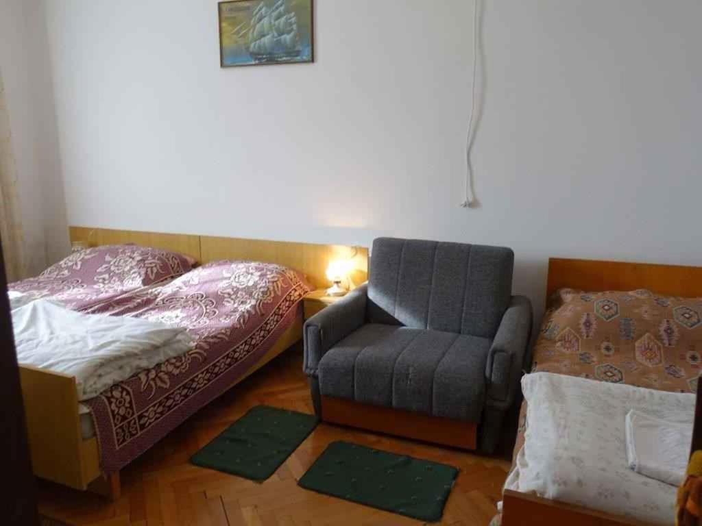Apartment In Omisalj - Insel Krk 39736 Экстерьер фото